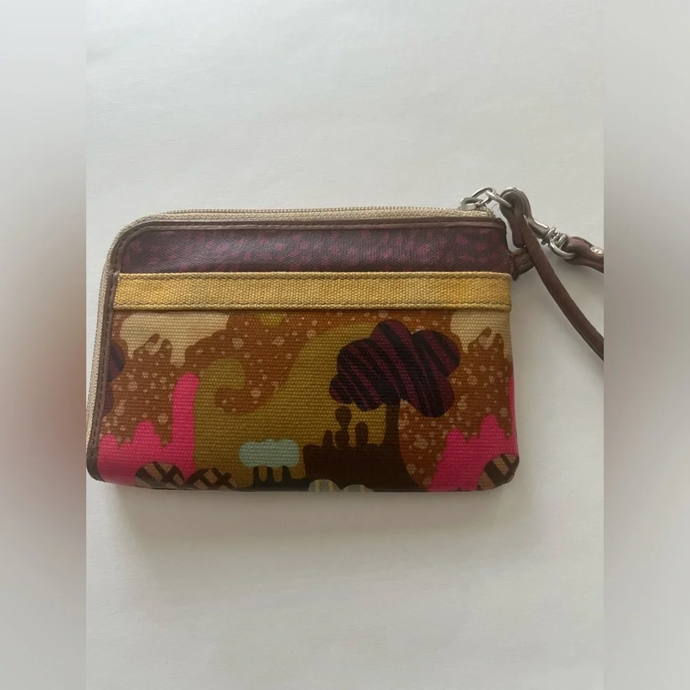 Fossil Key-Per Wristlet